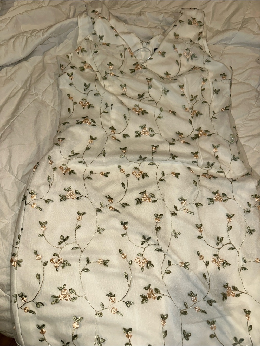 White Ivanka trump Floral Embroidered V-Neck Women's Dress